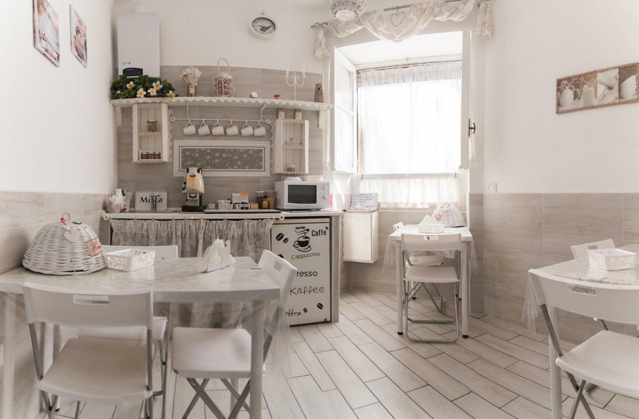 Il Frangipane Bed & Breakfast Formia Exterior photo